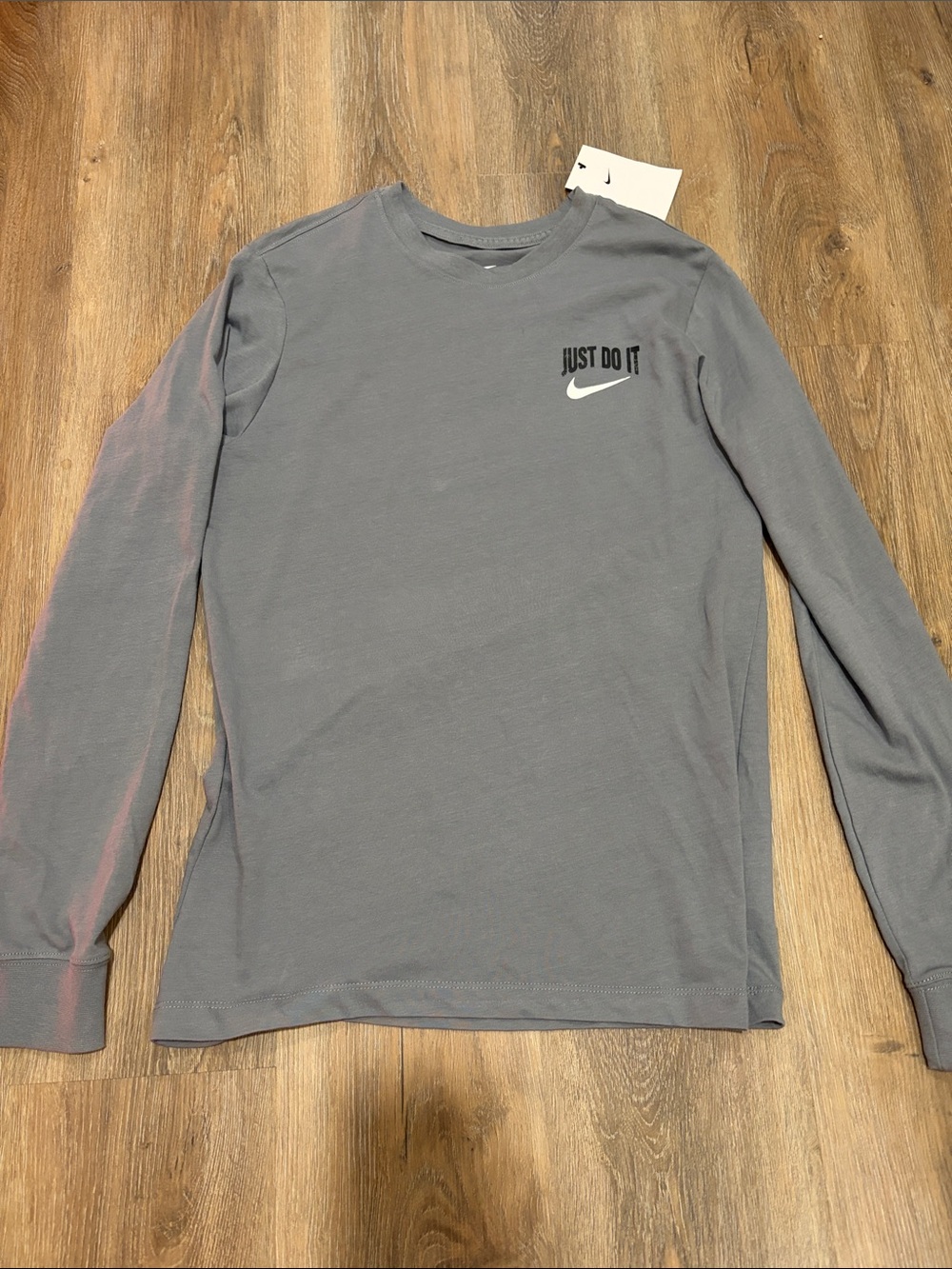 The Nike Tee Men's 'Just Do It' Long Sleeve Crew - Gray NWT